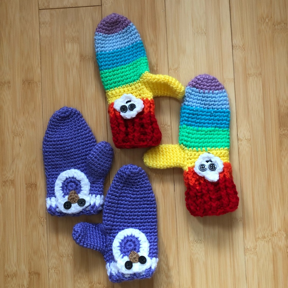 Lot of 2 pairs Handmade Knit Owl & Rainbow mittens
